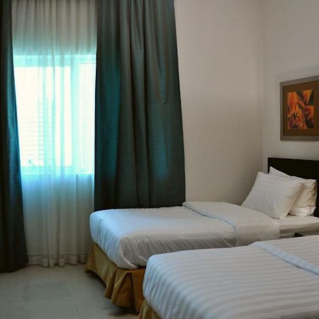Care Holiday Homes Apartments Barsha Heights Dubai Ngoại thất bức ảnh
