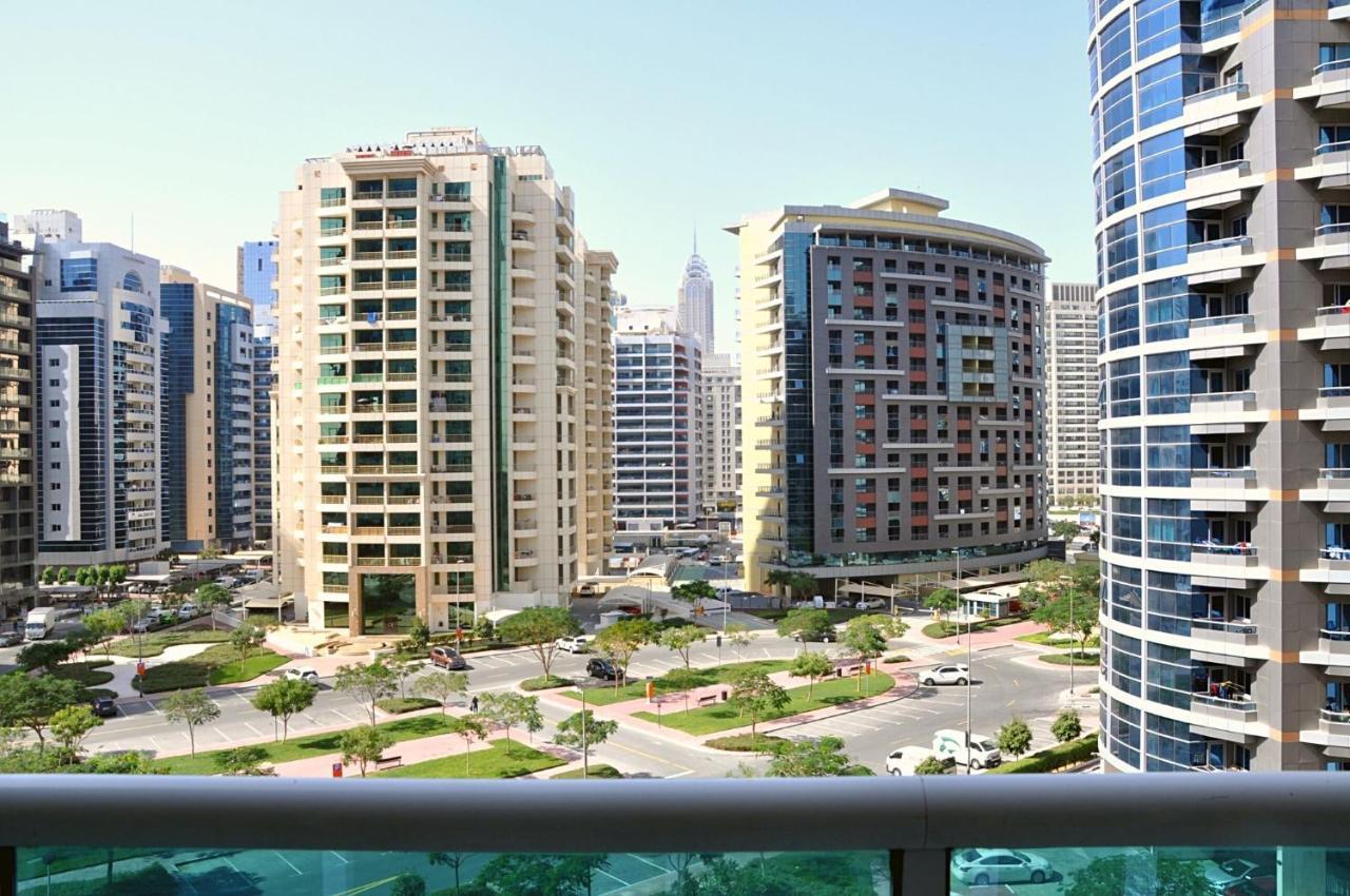 Care Holiday Homes Apartments Barsha Heights Dubai Ngoại thất bức ảnh